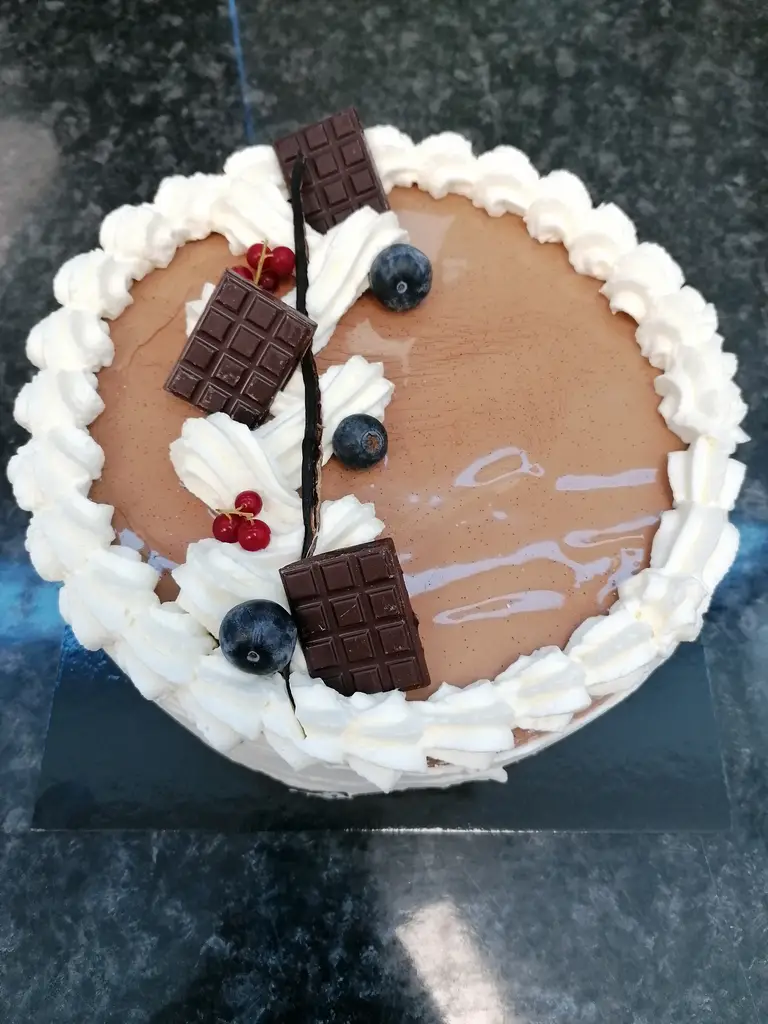Vacherin vanille chocolat noir